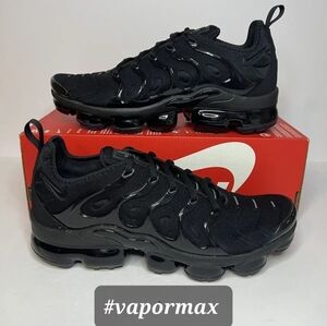 Nike Air VaporMax Plus All Black Sneakers Men Shoes